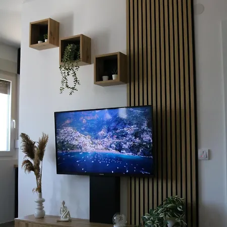 Apartman Aria *