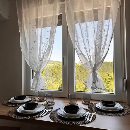 Aria Apartment *